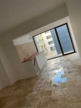 Vand Studio Mamaia Nord 65000 euro