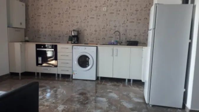 Vind 2 apartamente mamaia nord