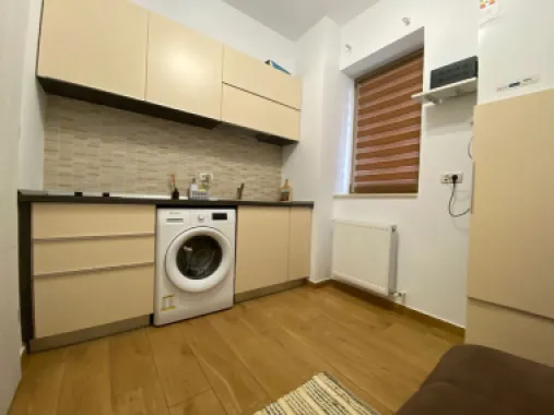 Vand/schimb ap 2 camere in Mamaia N - zona cluburilor