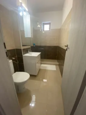 Vand/schimb ap 2 camere in Mamaia N - zona cluburilor