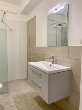 Ultimele unitati -2 cam 100 mp Et. 1/4 An 2023 Mamaia Nord 30 metri de mare