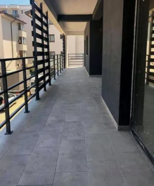 Ultimele unitati -2 cam 100 mp Et. 1/4 An 2023 Mamaia Nord 30 metri de mare