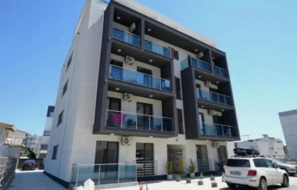 Ultimele unitati -2 cam 100 mp Et. 1/4 An 2023 Mamaia Nord 30 metri de mare