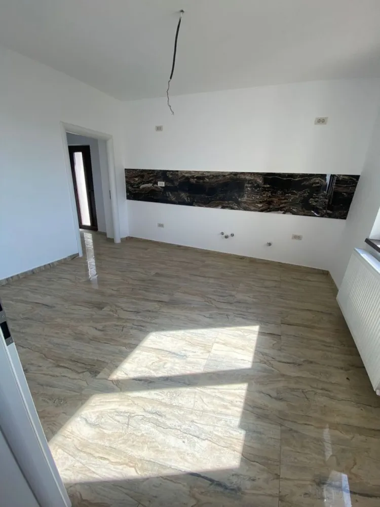 Casa P+1 de vanzare 160 MP An 2023 Predare la cheie Constanta Lumina