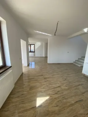 Casa P+1 de vanzare 160 MP An 2023 Predare la cheie Constanta Lumina