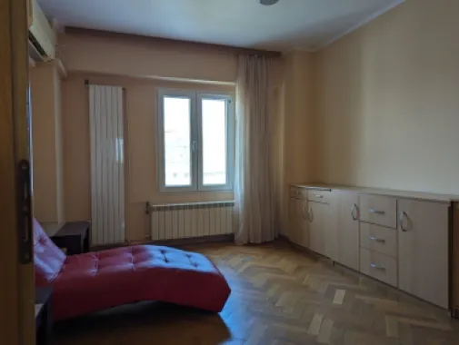 Penthhouse 3 camere adiacent Decebal
