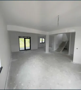 Vand casa Drumul Odoreului122 mp utili