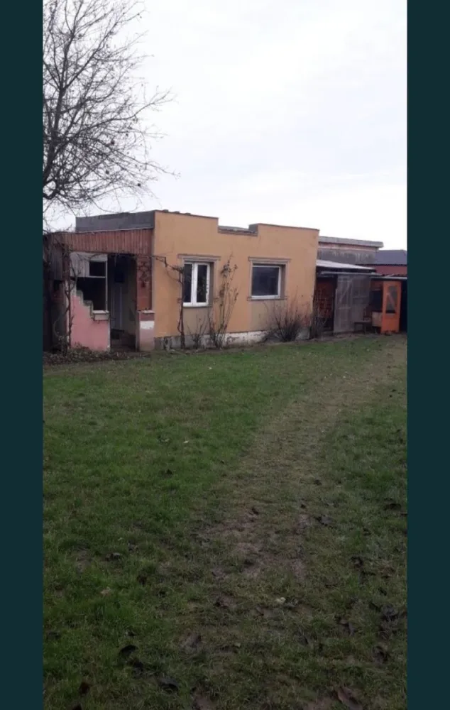 Vand casa Lazuri, Jud.SM
