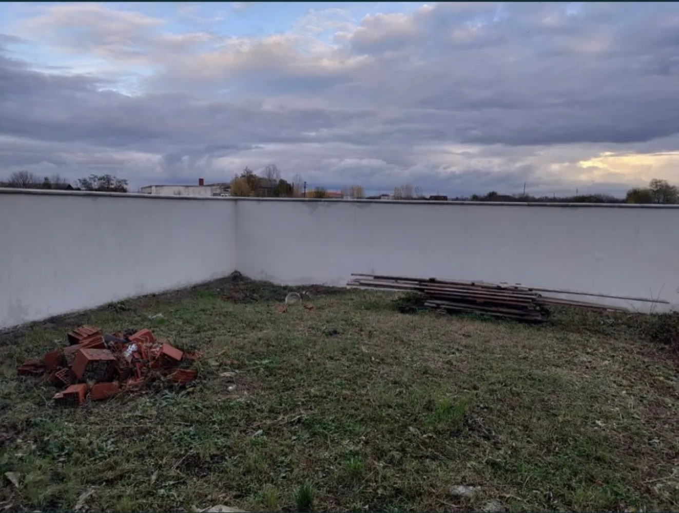 Vand casa tip duplex Martinesti