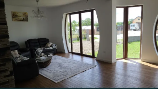 Casa de vanzare Halmeu
