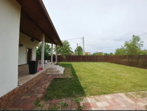 Casa zona rezidentiala