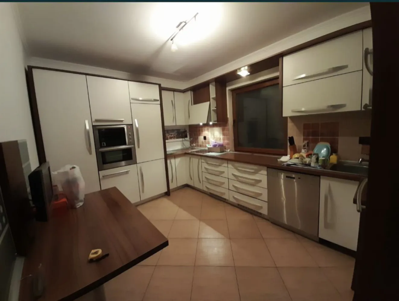 Casa zona rezidentiala