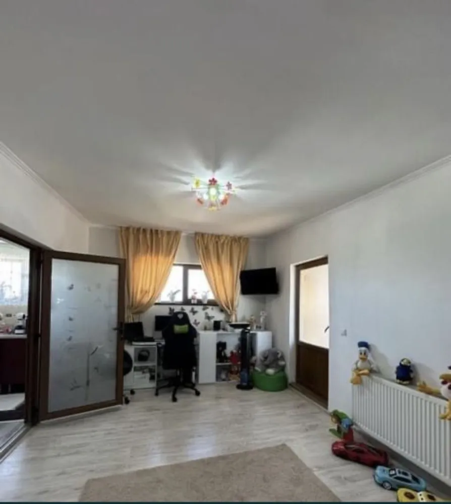 Apartament zona Titulescu