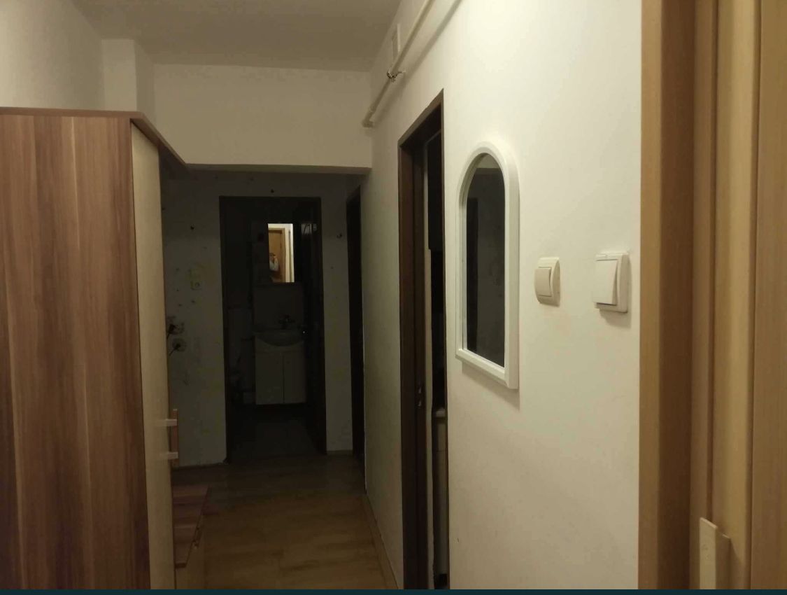 Apartament 2 camere decomandat langa Kaufland Carei