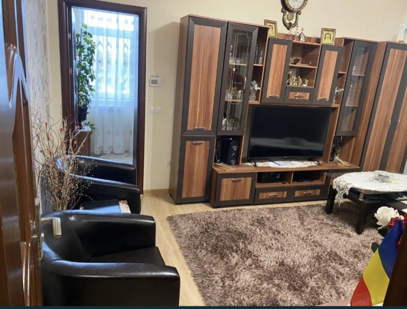 Garsoniera Cumpana - Vând garsoniera Cumpana în bloc nou Loc de parcare Mobilata și utilata Actele la zi Racordata la gaze cu centrala Mai multe detalii la tel : 07******36