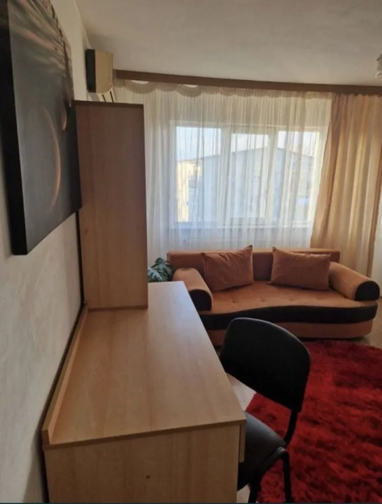 Apartament Constanta 2 camere etaj 4/4, centrala pe gaz - Apartamentul se vinde cu tot ce e în poze, mașina de spălat rufe, TV, centrala pe gaz, frigider, aragaz, aer condiționat!