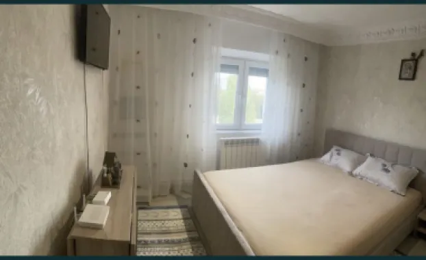 Vand apartament 2 camere zona Anda