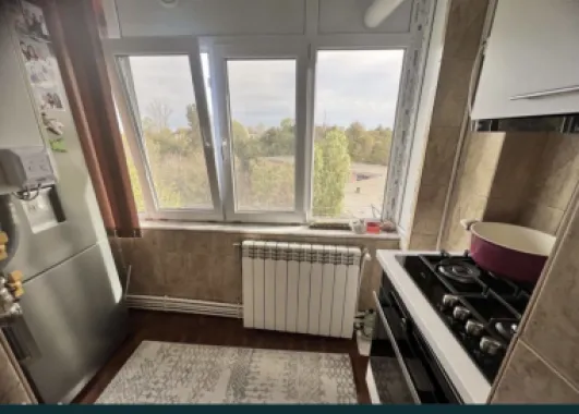 Vand apartament 2 camere zona Anda