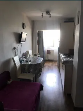 Apartament de vanzare 2 camere zona Abator