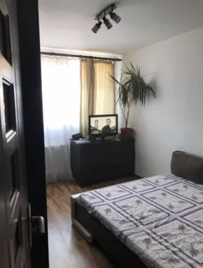 Apartament de vanzare 2 camere zona Abator