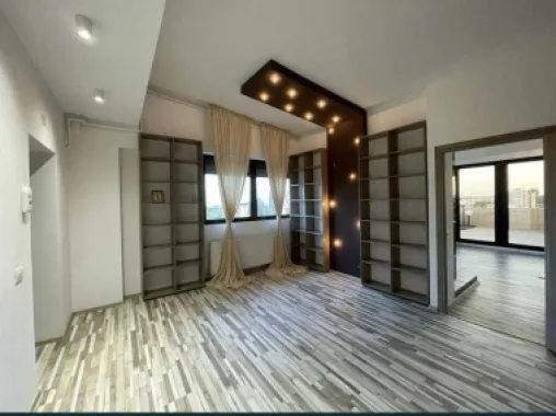 Apartament 2 camere inicat