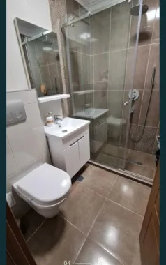 Vand apartament 2 camere