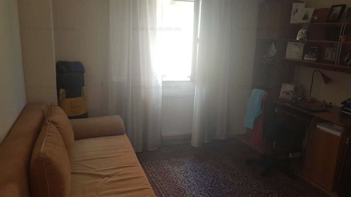 Ap 3 camere zona Dacia