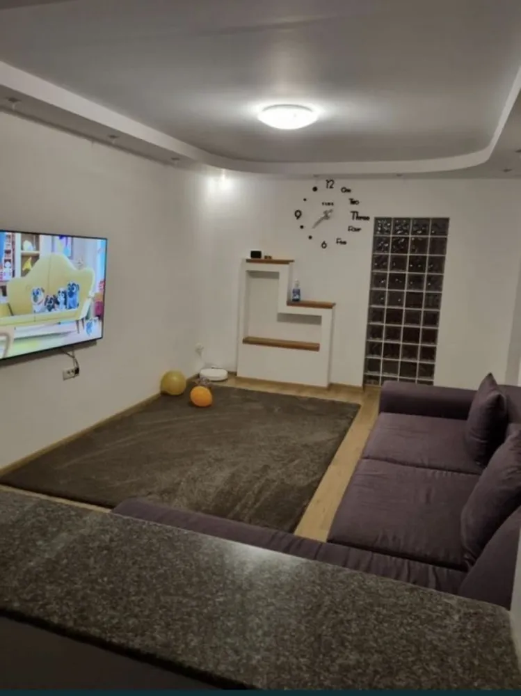 Vand sau schimb apartament 3 camere