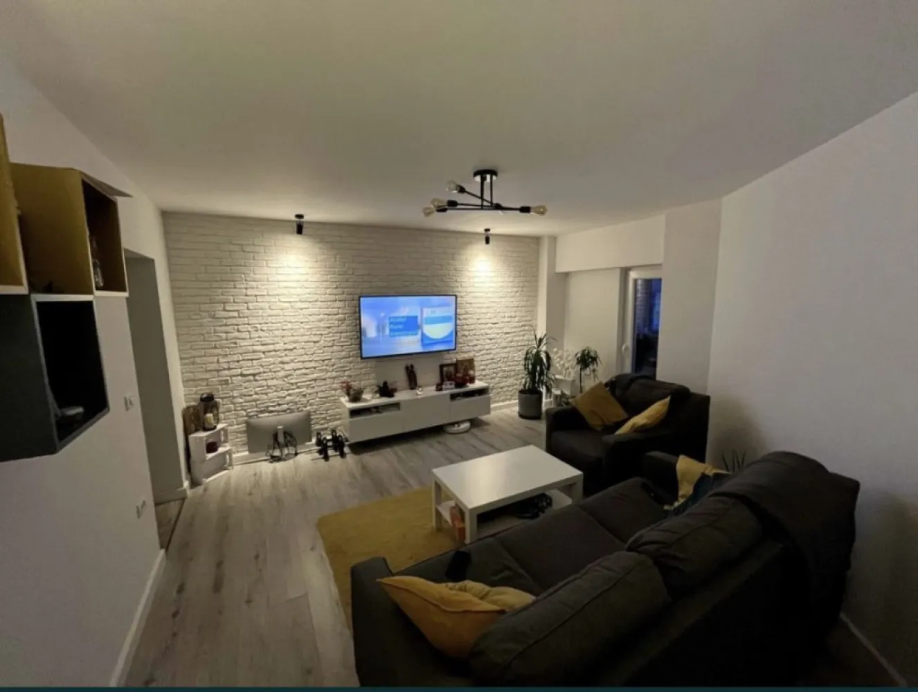 Apartament 3 camere mobilat utilat