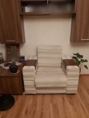 ageuropa.ro vinde ap 2 cam 65mp etaj 4 în CARPAȚI 2.