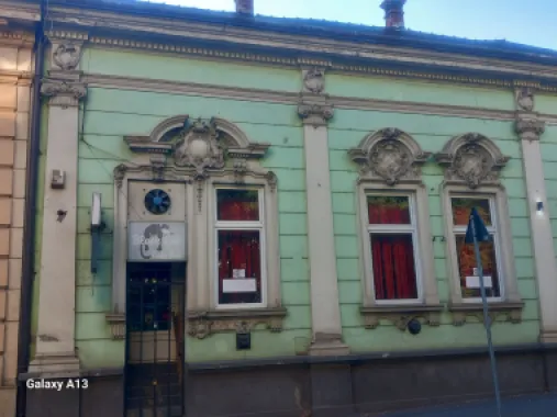 BRASADAS închiriaza 100mp spatiu CENTRAL la fostul BLCK CAT.