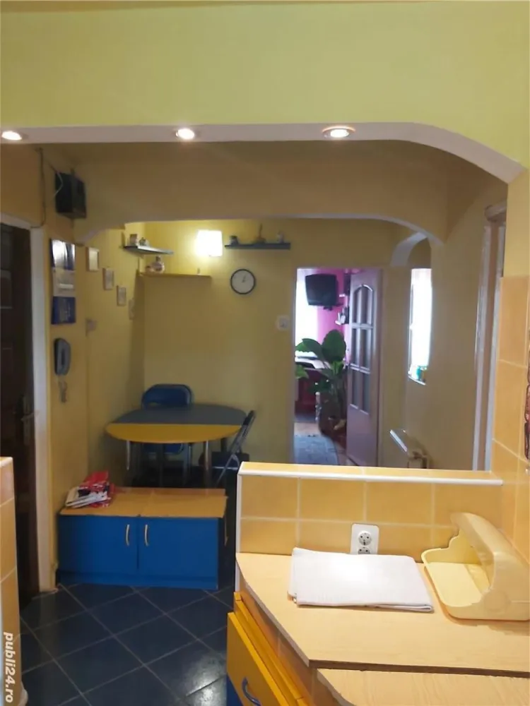 Apartament de vanzare sau la schimb cu casa