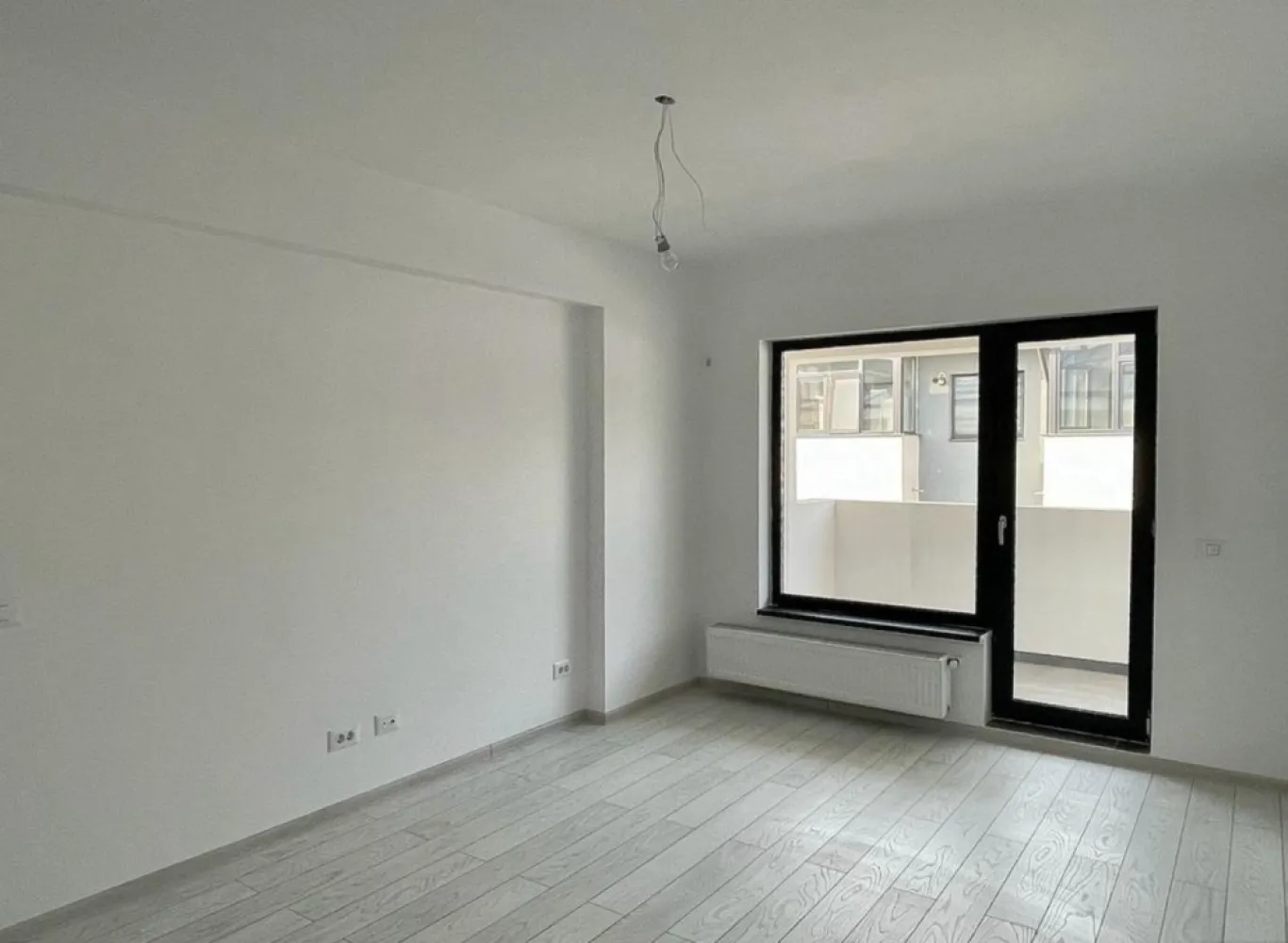 Apartament 3 cam. 85 mp Et. 3 de vanzare Soseaua Alexandriei