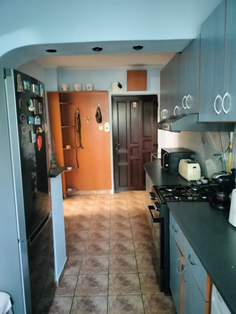 ageuropa.ro vinde apt. 3 cam. 73mp la PARTER in Micro 15.