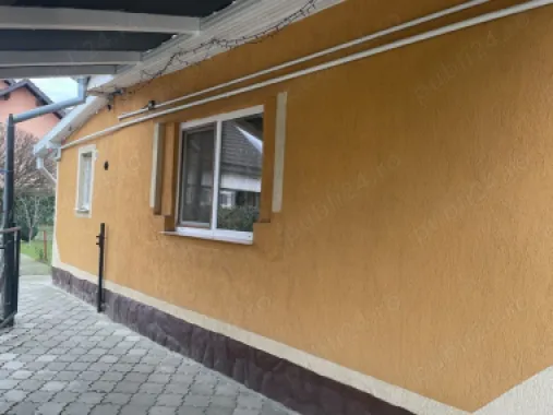 Casă de vanzare