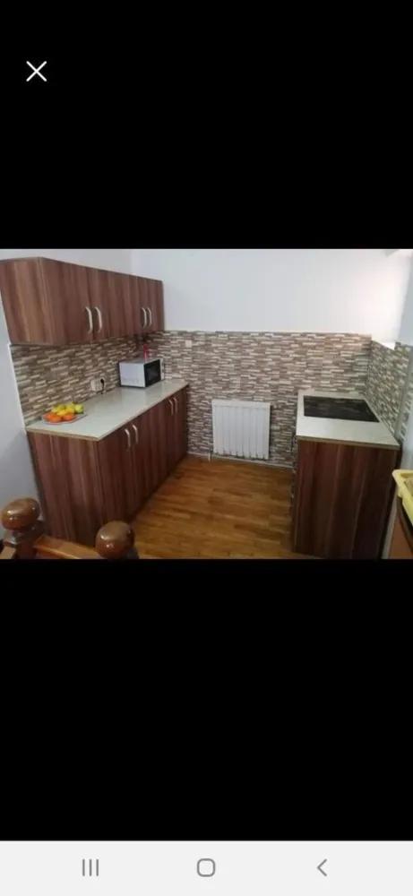 De vanzare casa 330 mp - De vanzare casa 330 mp +curte mare 10 ari pret 220.000 euro pentru mai multe infirmatii va ros sa ma contactati