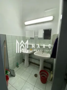 Spatiu comercial | Vitrina mare la strada | 70 mp | V. Aaron