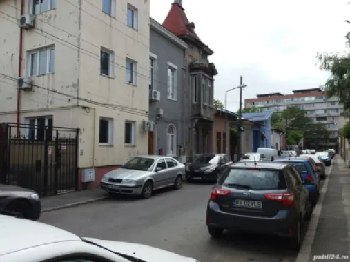 vand / inchiriez apartamente zona Unirii Tineretului