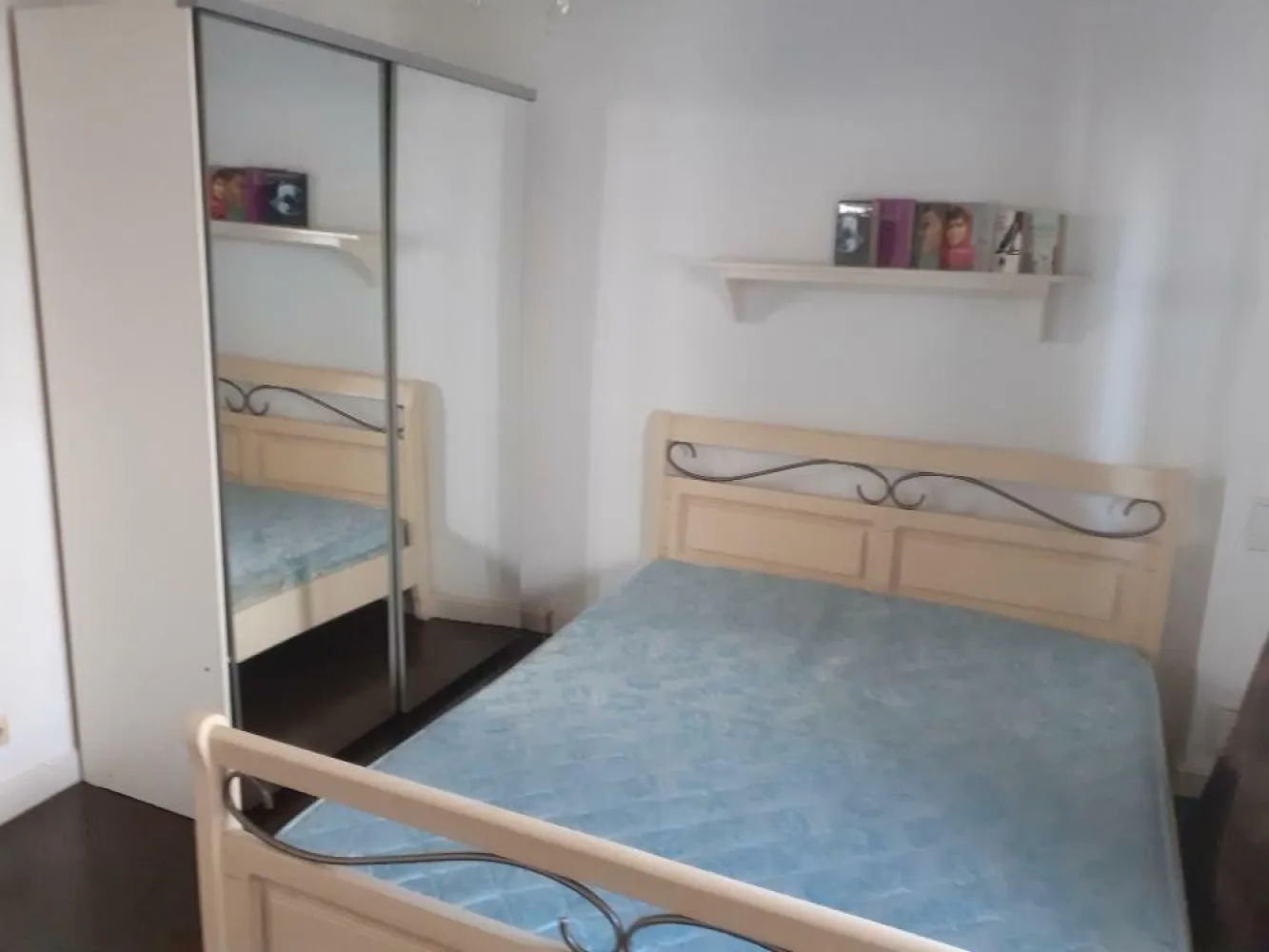 Proprietar închiriez 2 camere lux