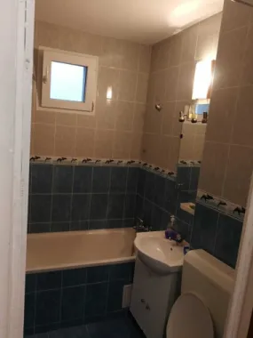 Închiriez apartament 2 camere Titan