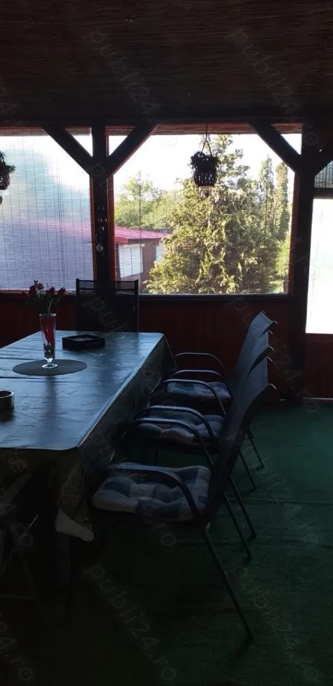 BRASADAS vinde casa in zona str. Dara. - Agentia Imobiliara BRASADAS vinde casa tip P+1 cu 6 camere, 2 băi, bucătărie, balcon, beci, garaj. Suprafatața utilă 200mp, teren 1122mp. in zona str. Dara. Www.brasadas.com.