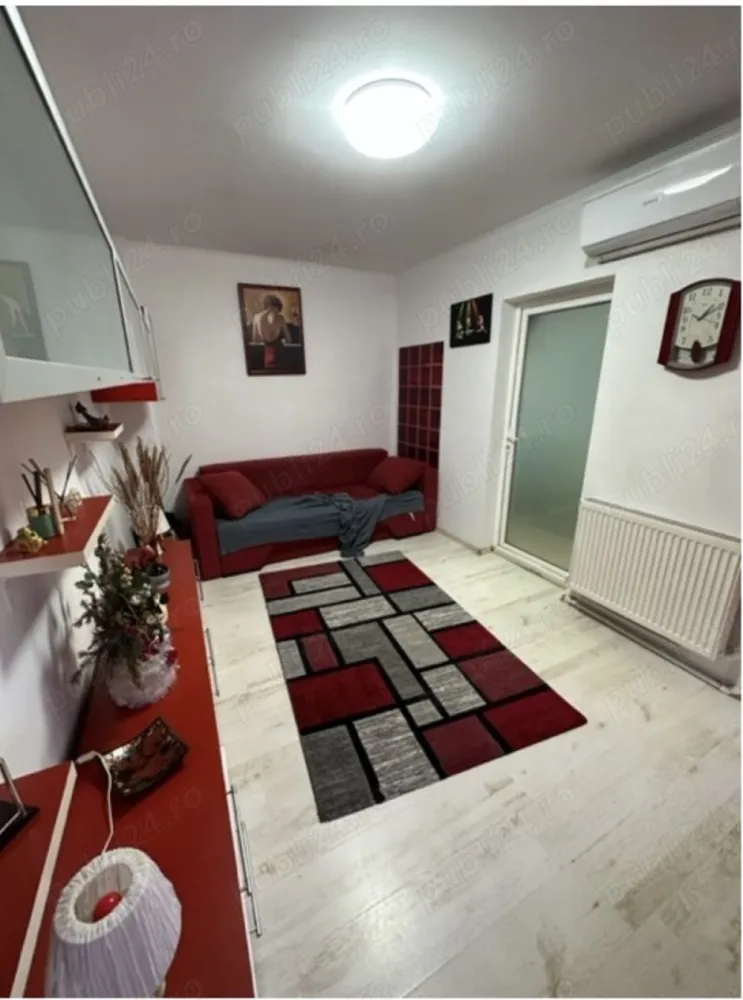 Ag BRASADAS vinde casa 3 cam curte superba Vatra luminoasa. - Agenția BRASADAS vinde casa in Vatra Luminoasa cu 3 camere, amprenta de 76mp si suprafata utila de 54mp. Dispune de o curte mare, superb amenajata cu o suprafață de 115 mp. Casa este compusă din două dormitoare, living, bucătărie închisă și un grup sanitar. Imobilul se vinde complet utilat și mobilat.