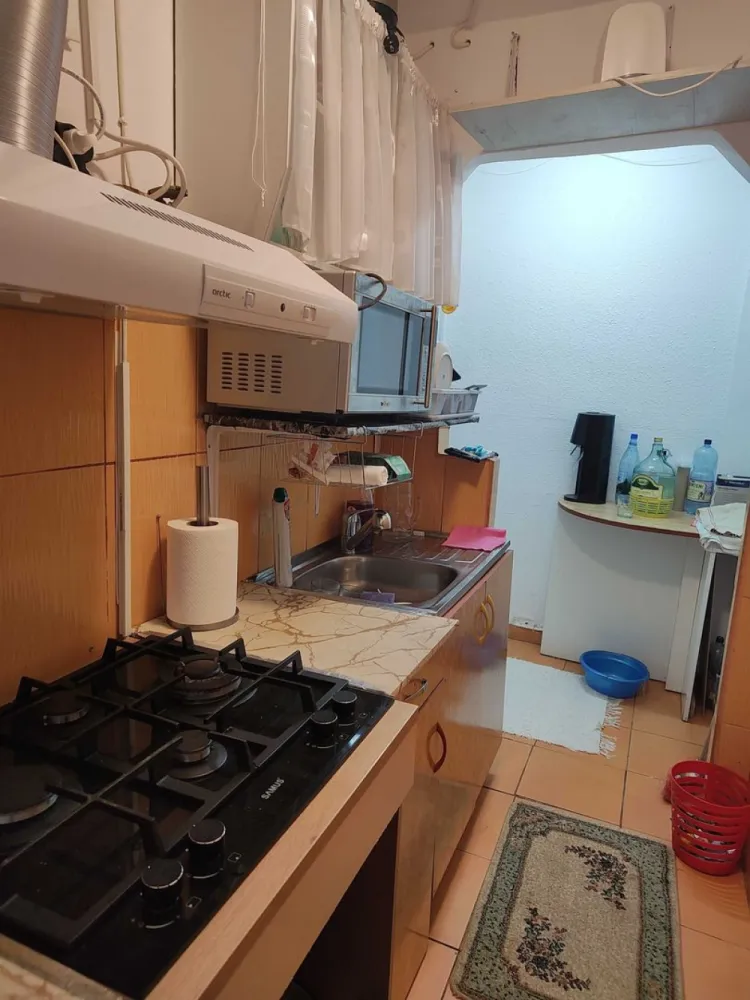 BRASADAS vinde ap 2 cam 31 mp. la PARTER in Micro 14.