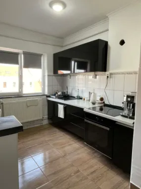 BRASADAS vinde ap 2 cam 51mp etaj 4/4 zona ULTRACENTRALA.