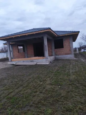 Casa in Amati comuna Paulesti