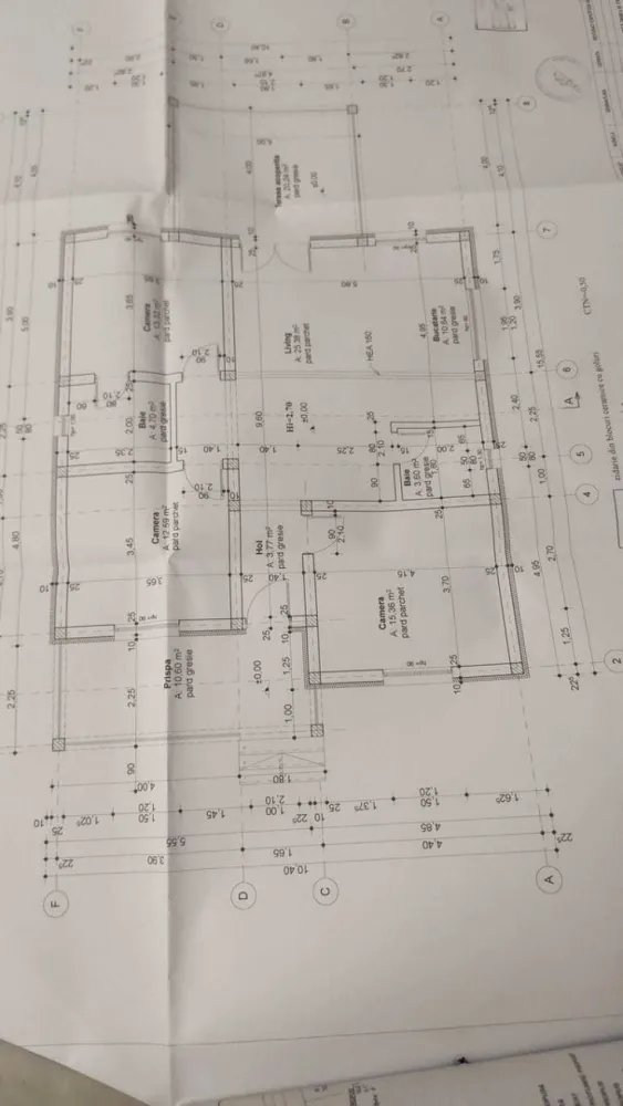 Casa in Amati comuna Paulesti - Casa pe un nivel in localitatea Amati comuna Paulesti, construita pe un teren de 800 metri patrati 8 (ari)cu un front stradal de 20 metri , compartimentat astfel :trei dormitoare doua bai living cu bucatarie si doua terase, suprafata construita este de 145 m2 Toate actele sunt in regula! toate avizele pentru utilitati favorabile! , mai multe detalii la telefon 07******43