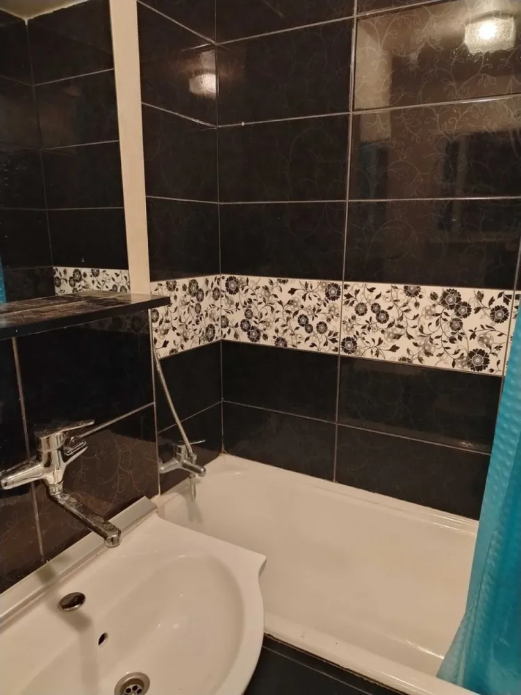 BRASADAS vinde ap 2 cam PARTER pe Botizului. - Agentia Imobiliara BRASADAS vinde apartament mobilat, 2 camere, semidecomandat, parter pe str. Botizului. Www.brasadas.com