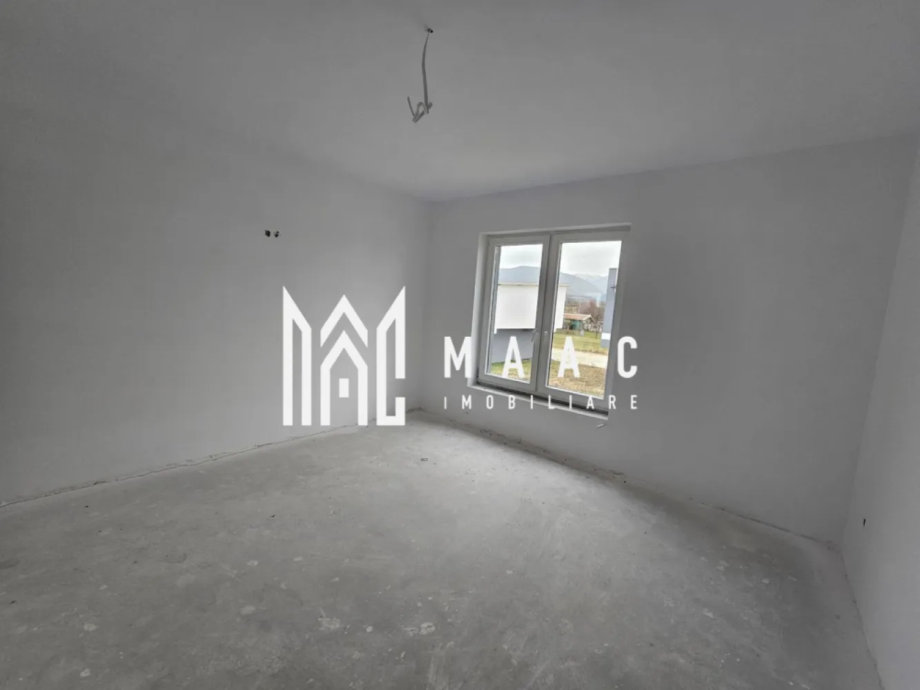 Black Friday | Duplex | 110 MPU | 264 MP Teren | Predare La Alb | Tropinii Noi