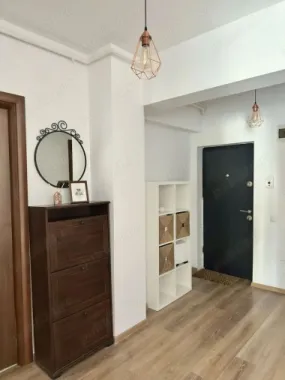 Persoana fizica vând Apartament 2 camere, 60 mp utili + terasă 30 mp