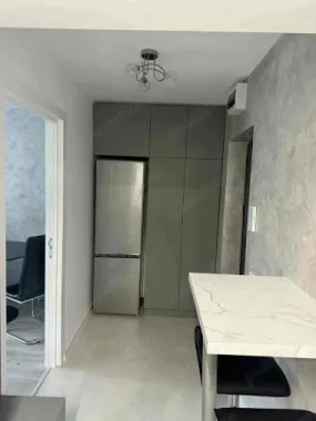 P.F Vand apartament in Plopilor cu doua camere, zona Platinia
